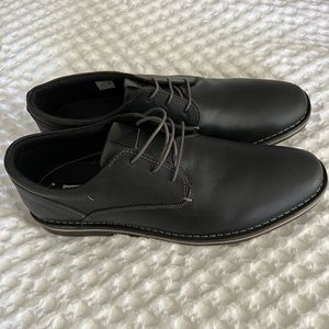 Men’s NWT shoes